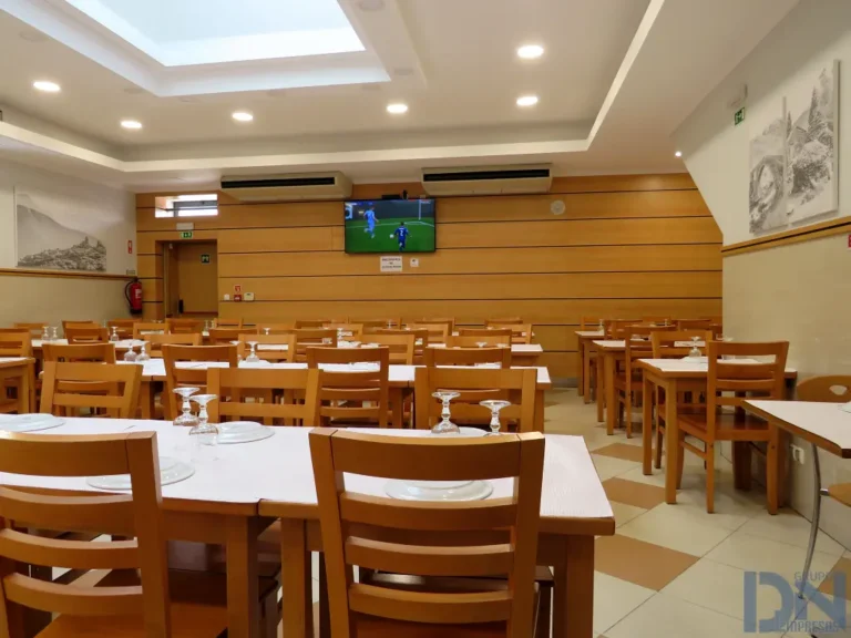 Restaurante Porta Larga em Almada