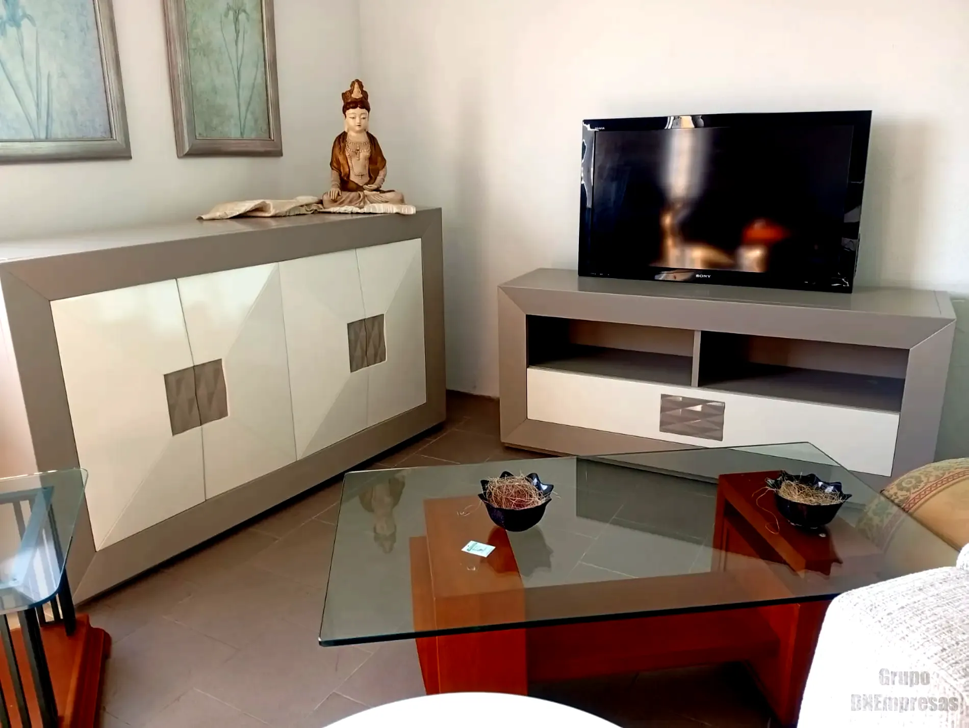 Movelmoda | DNEmpresas Movelmoda móvel de tv e aparador branco e cinzento